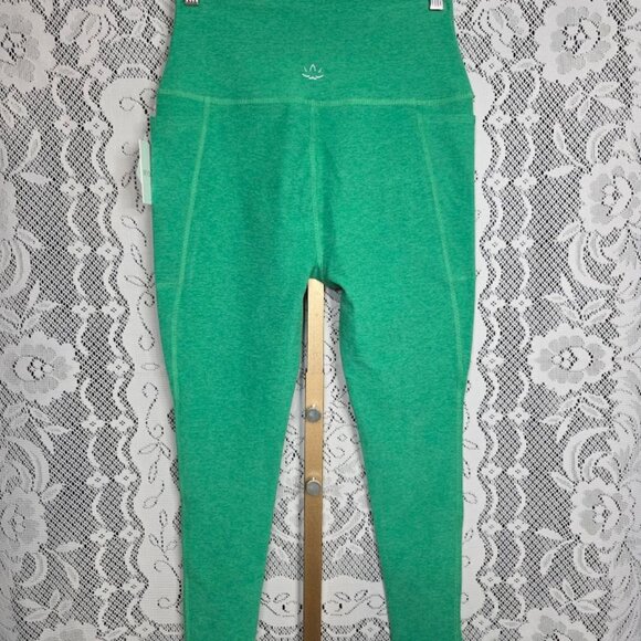 NWT Beyond Yoga Spacedye Walk and Talk Capri Leggings XL - Picture 4 of 14